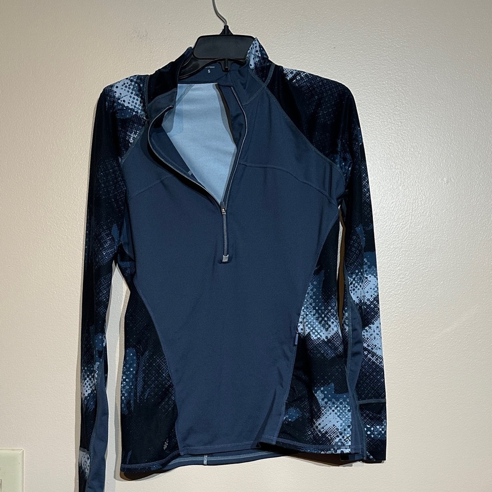 Athleta Navy and Black 3/4 zip